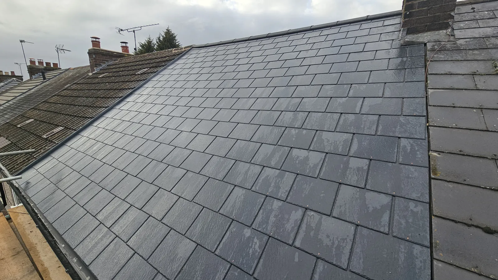 New Tile & Slate Roofs